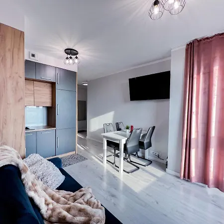 12 Floor Mogilska Tower