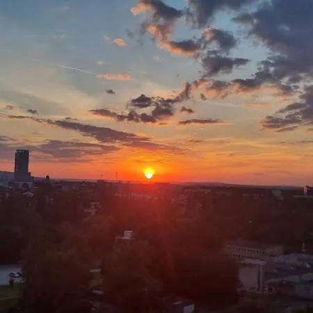 12 Floor Mogilska Tower Apartamento *